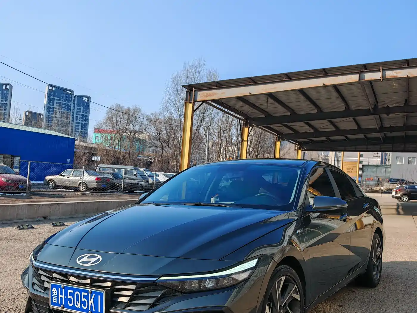 Hyundai Elantra 2023 1.5L CVT GLX Elite Edition фото 3