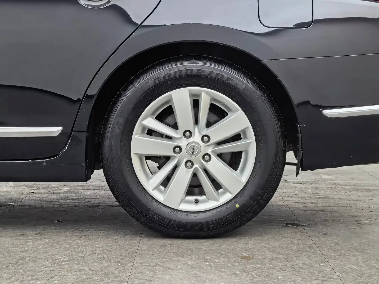 Photo 4 - Nissan Teana