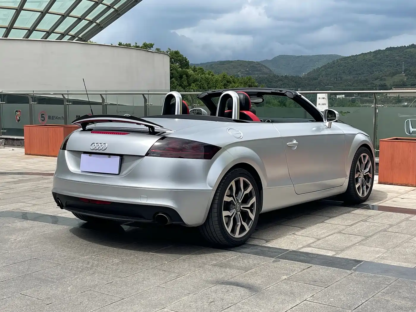 Audi TT 2011 TT Roadster 2.0TFSI фото 6
