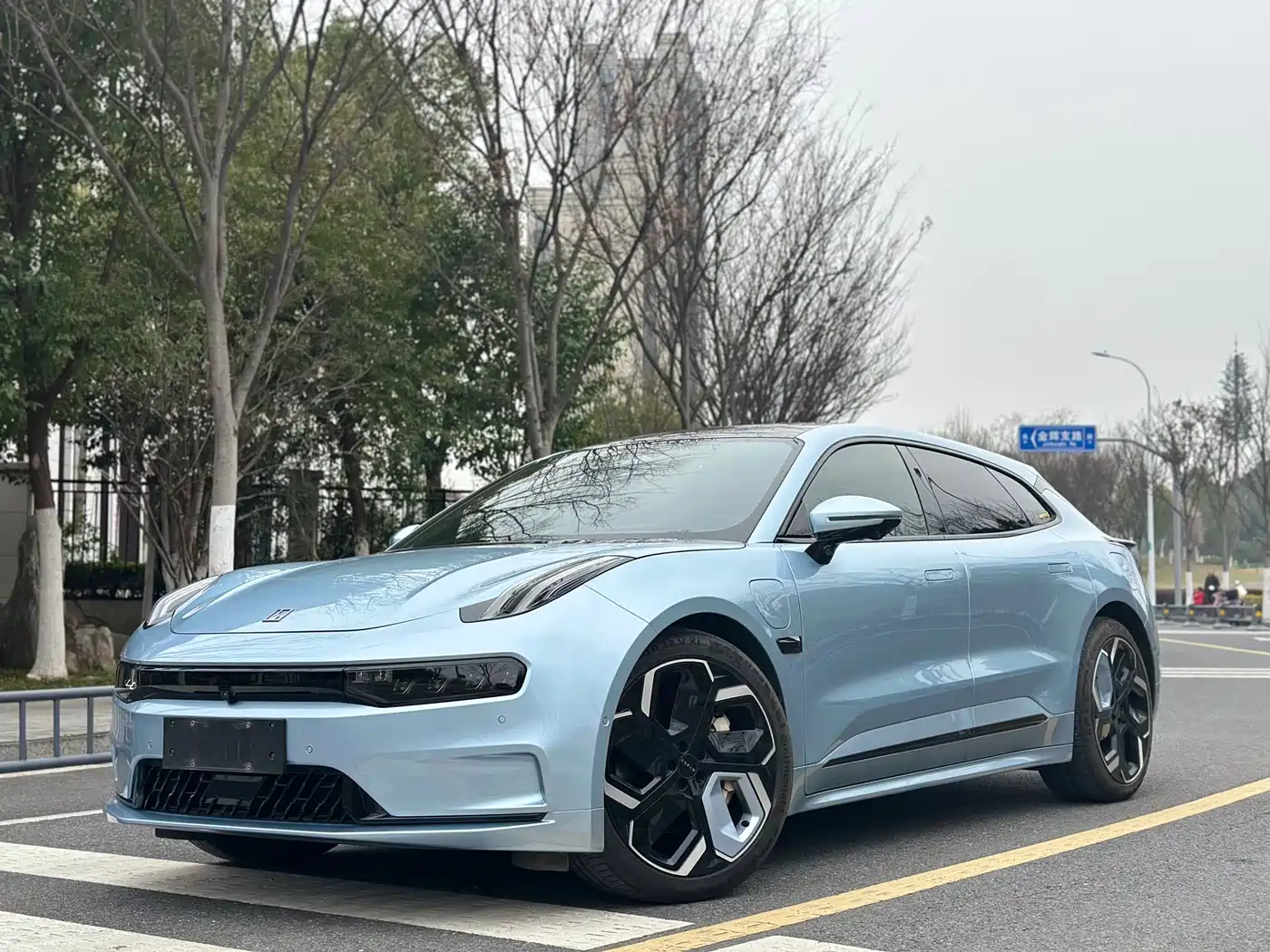 ZEEKR EXTREME KRYPTON 001