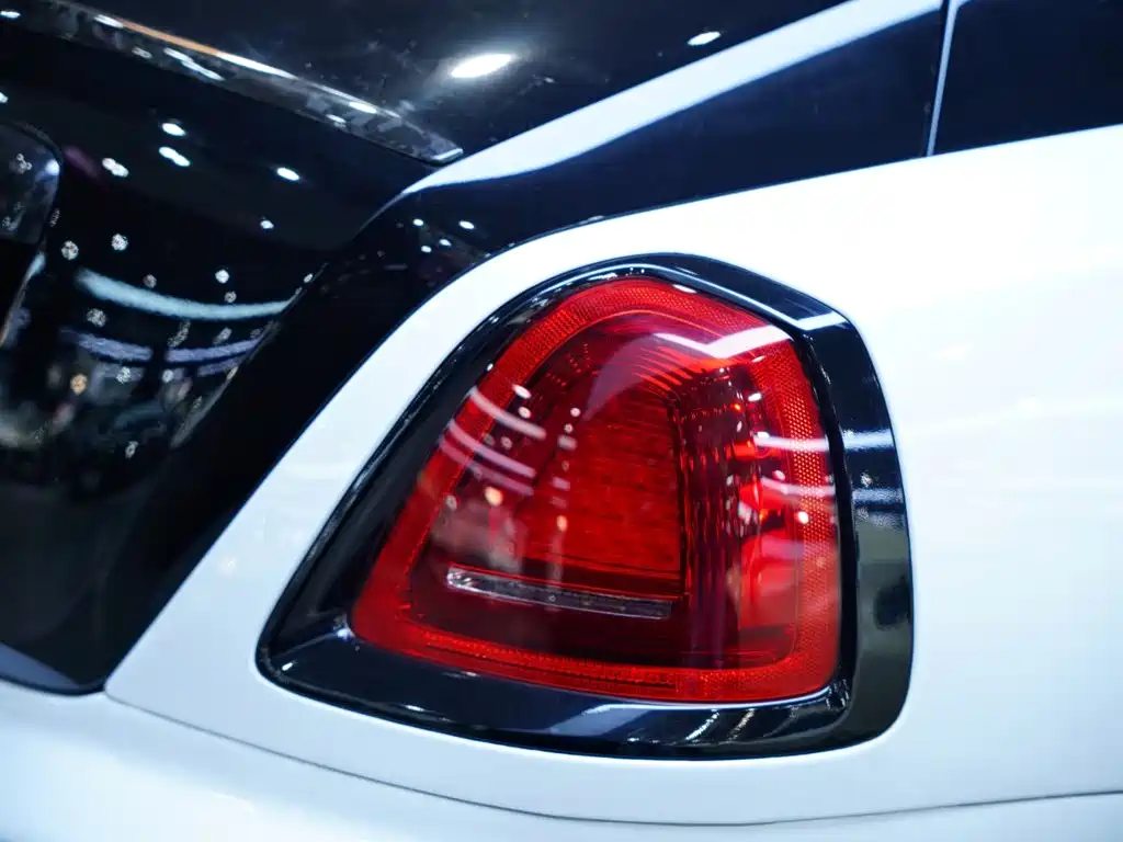 Фото 12 - Rolls-Royce Wraith