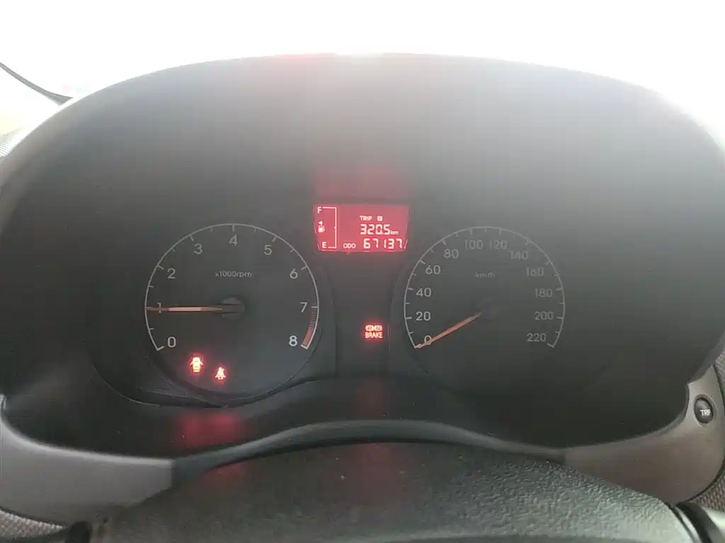 Hyundai Verna 2014 1.4L Manual Smart GLS фото 12