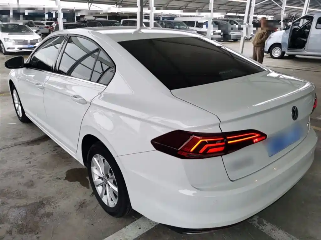Volkswagen Bora 2020 1.5L Automatic Comfort фото 23