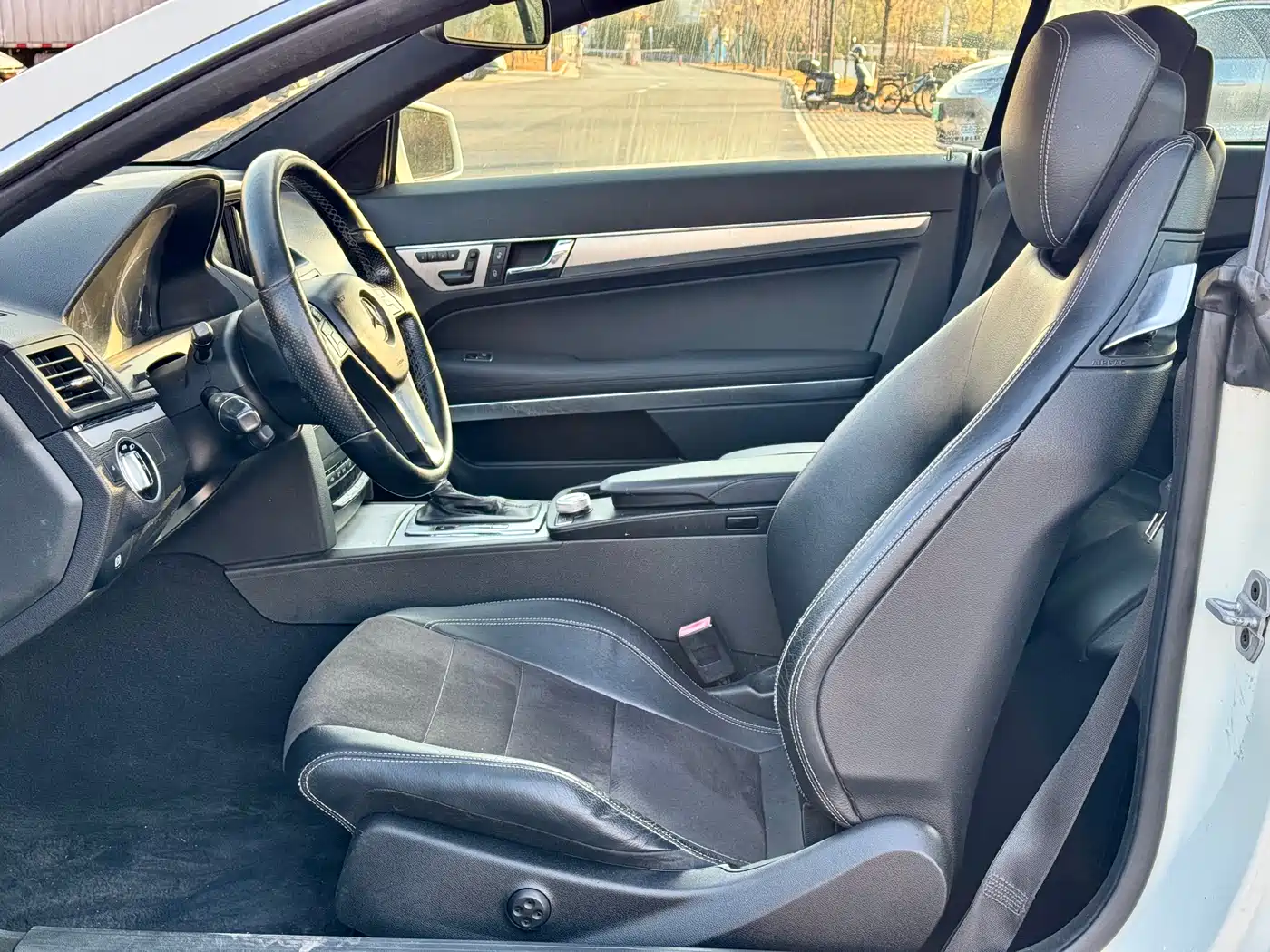 Mercedes-Benz E-Class (Import) 2012 E 260 CGI Coupe фото 8