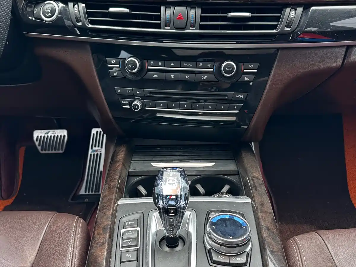 BMW X5 (Import) 2015 xDrive28i фото 12