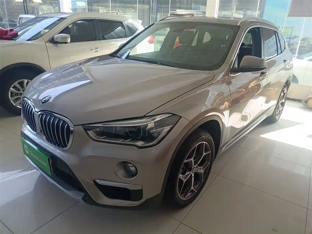 BMW X1 2019 sDrive18Li Premium Model фото 2