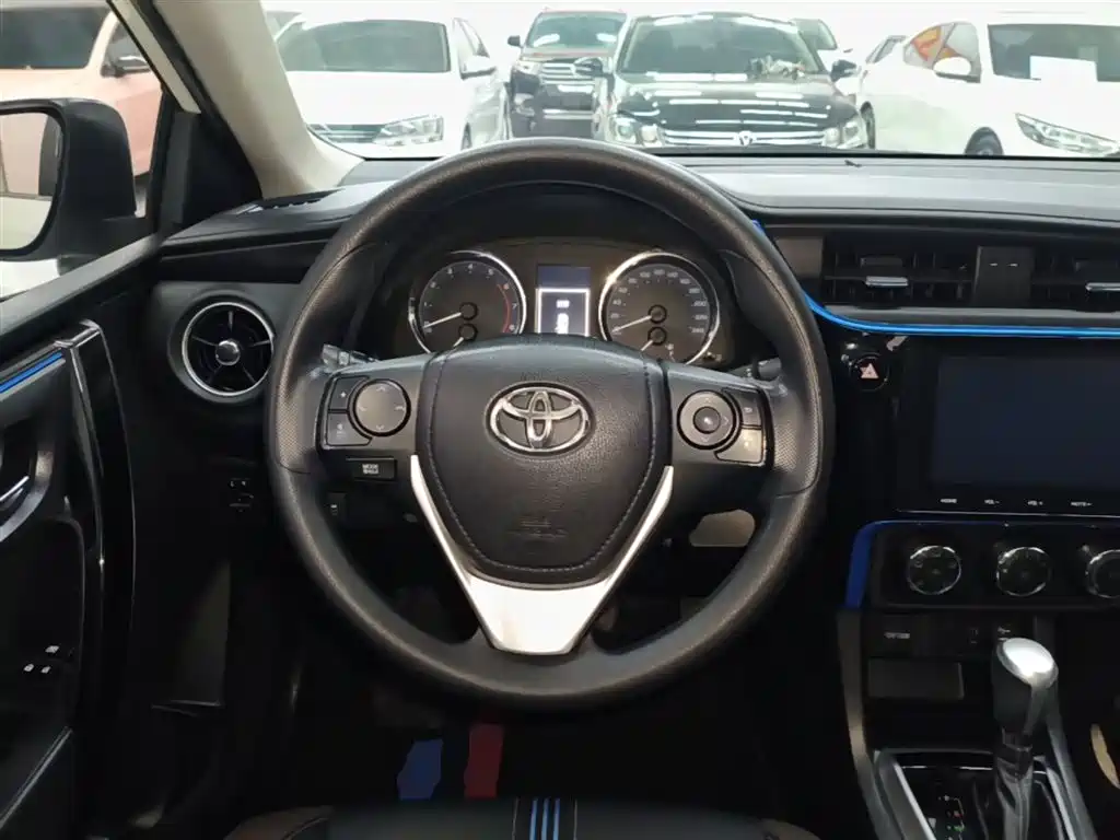 Toyota Levin 2018 185T CVT Premium Edition China V фото 11