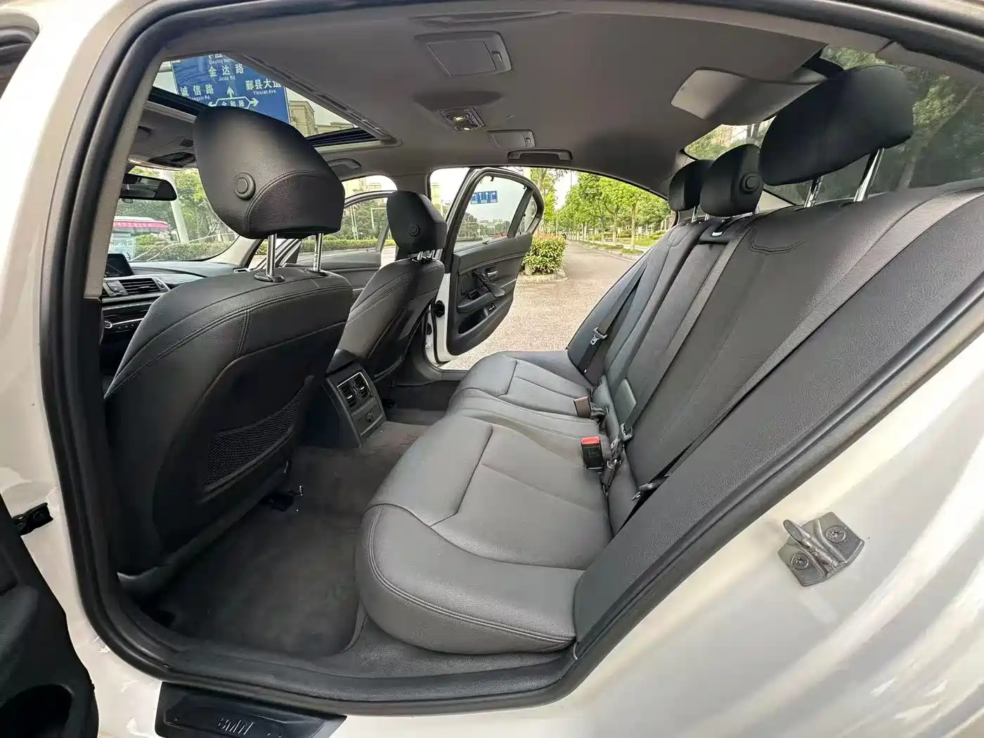 BMW 3 Series 2018 320Li Fashion Style фото 9