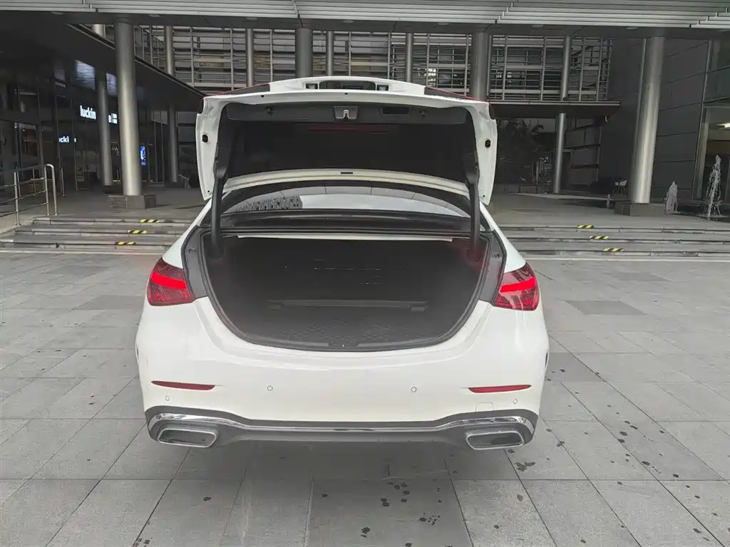 MERCEDES-BENZ C CLASS