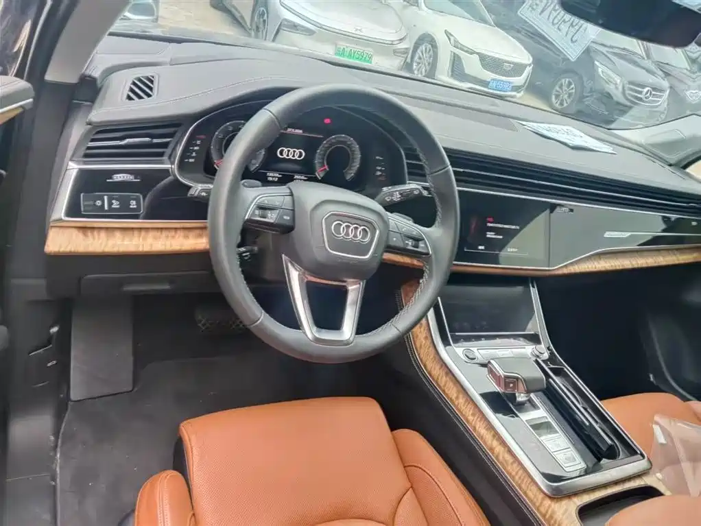 Audi Q7 2025 55 TFSI quattro S line Premium фото 7