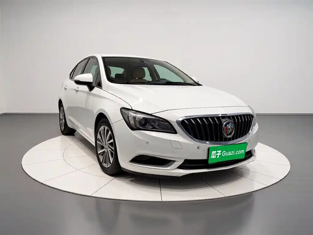 Buick Verano 2015 Sedan 15S Manual Progressive фото 3