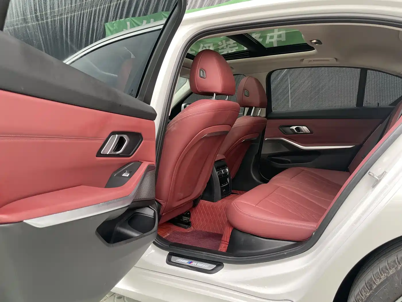 BMW 3 Series 2023 320Li M Sport Package фото 14