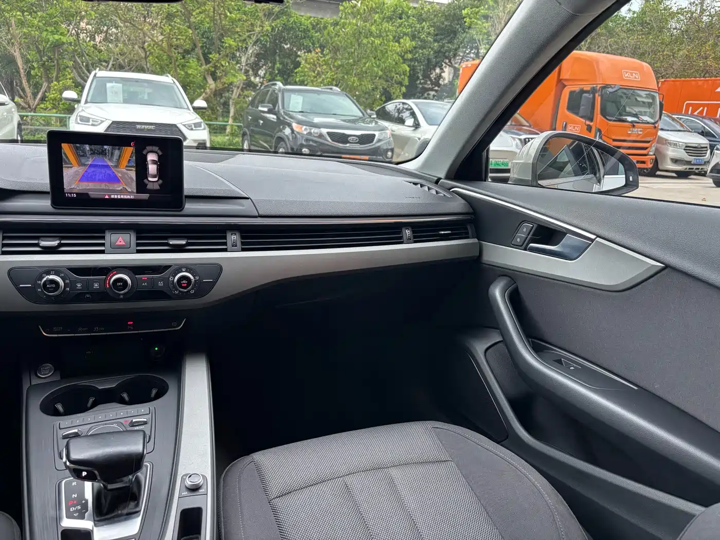Audi A4L 2018 30th Anniversary 40 TFSI Progressive фото 16