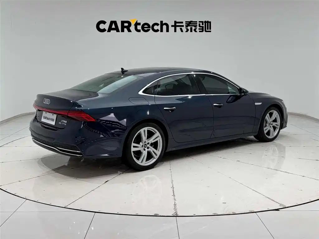 Audi A7L 2022 45 TFSI S-line Future Dream Edition фото 11