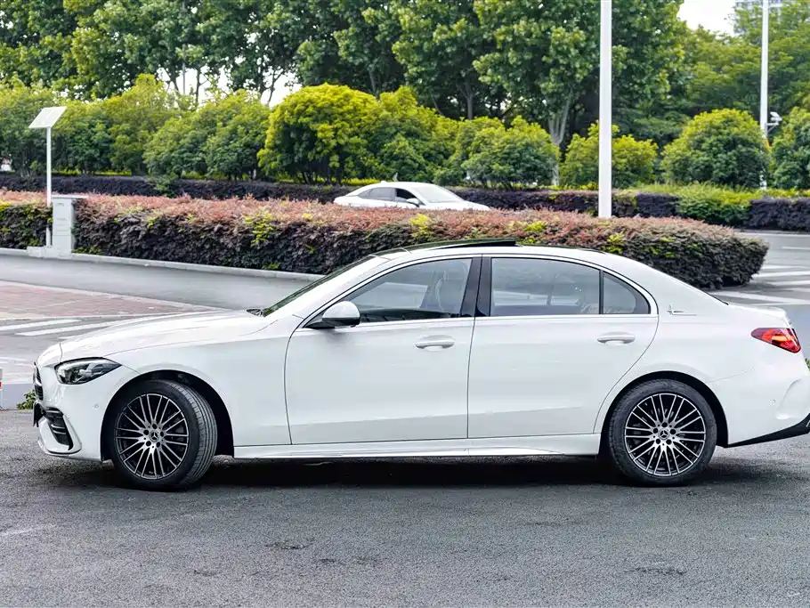 Mercedes-Benz C-Class 2023 C 260 L Sport фото 5