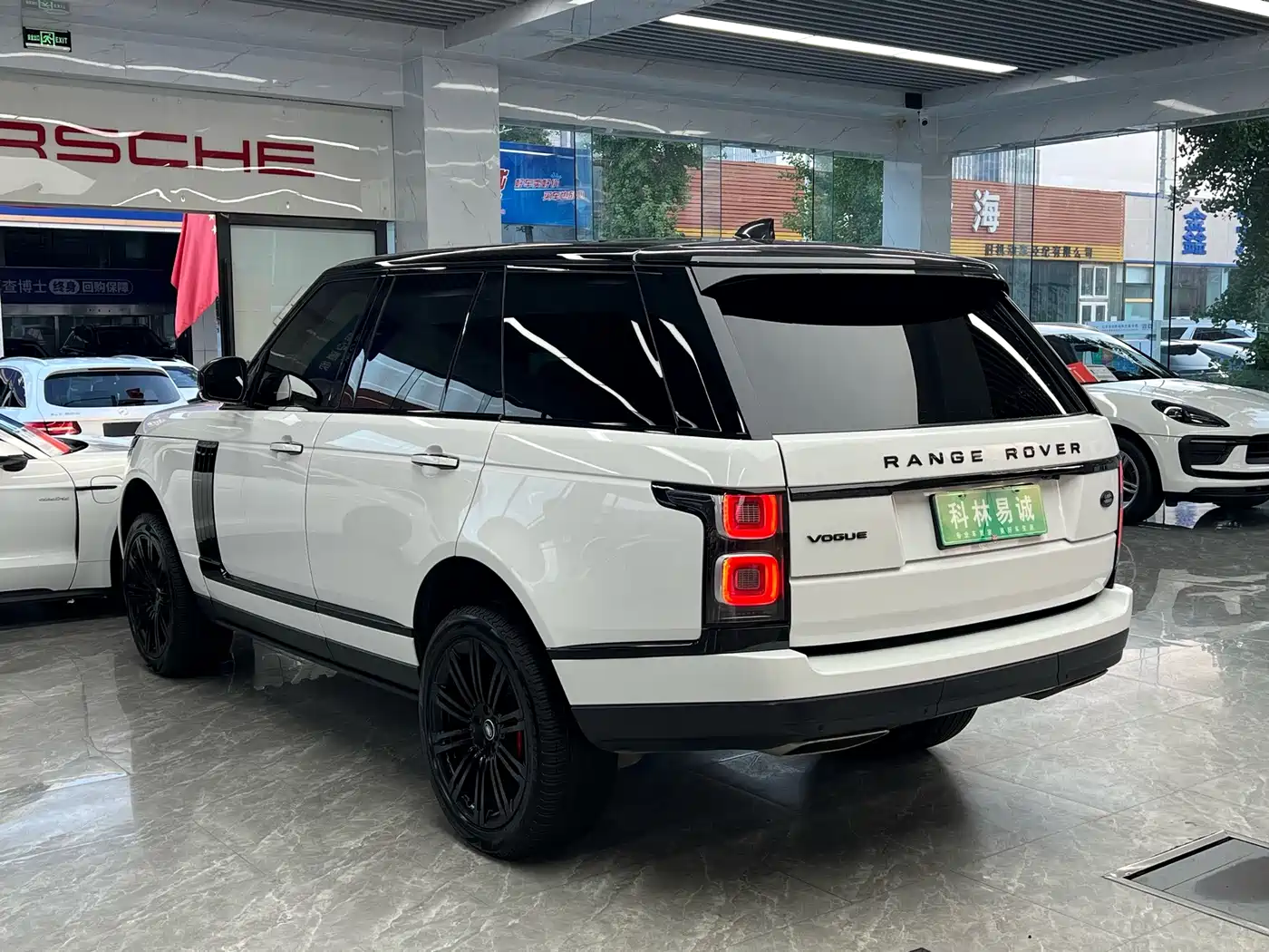 Фото 6 - Land Rover Range Rover