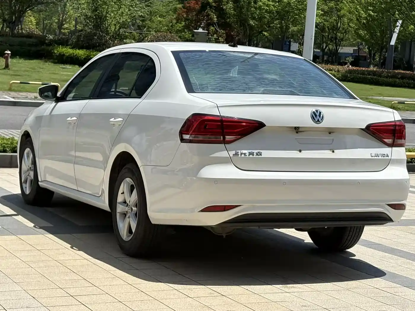 Volkswagen Lavida 2019 Lavida Start 1.5L Auto Trend (China VI) фото 8