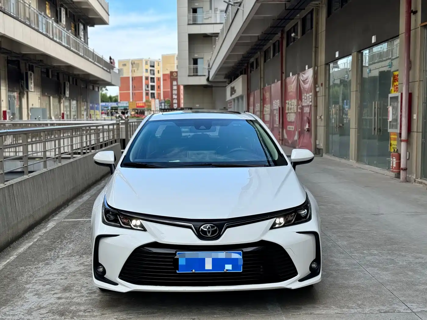 Toyota Corolla 2021 1.2T S-CVT Elite PLUS Edition фото 2