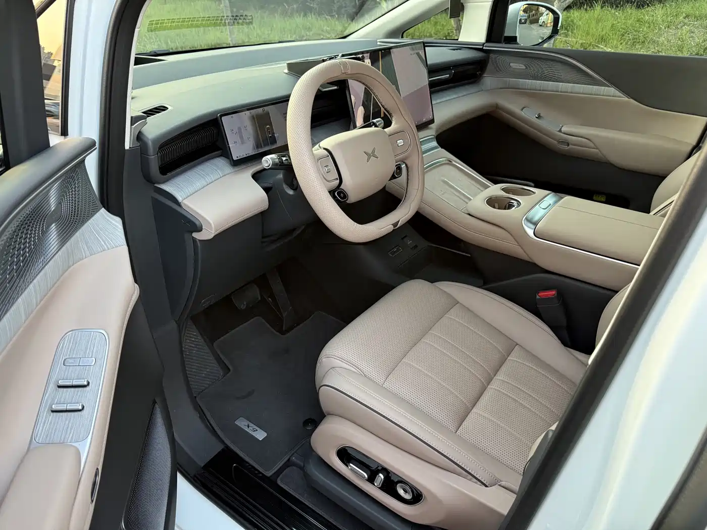 XPeng X9 2026 2025 Extended Range Edition
