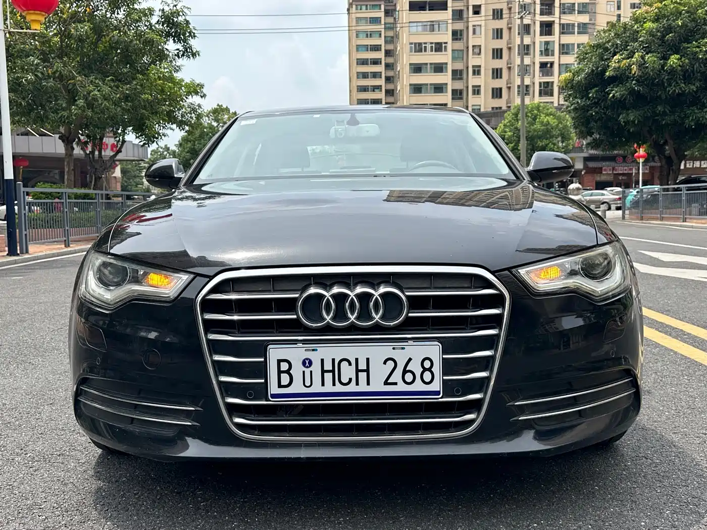 Фото 2 - Audi A6L