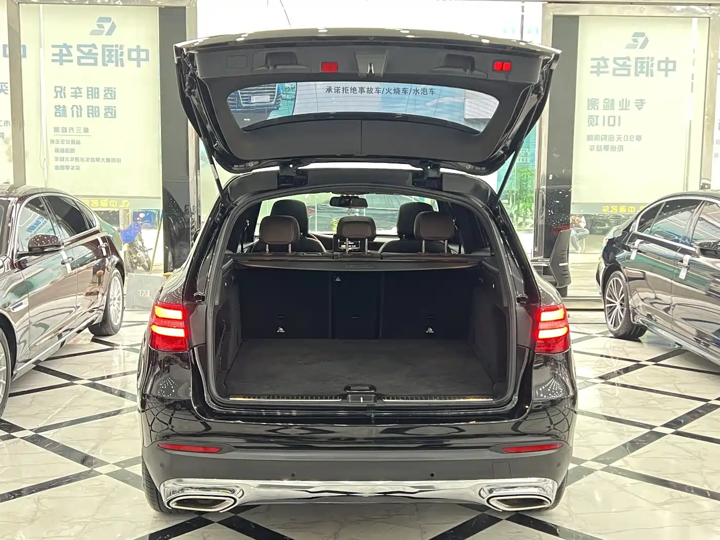 Mercedes-Benz GLC 2018 Facelift GLC 200 4MATIC фото 7