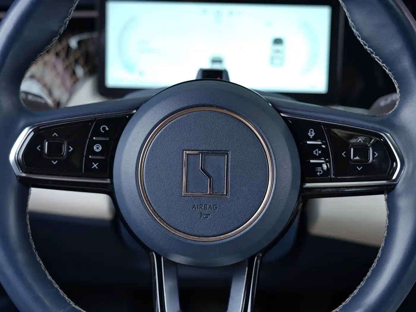 ZEEKR EXTREME KRYPTON 009