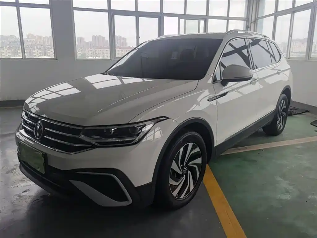 Volkswagen Tiguan L 2022 330TSI Automatic 2WD Smart Edition