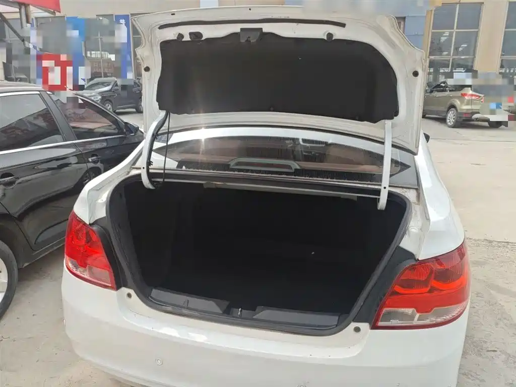 Chevrolet Sail 2018 Sail 3 1.3L AMT Ideal фото 19