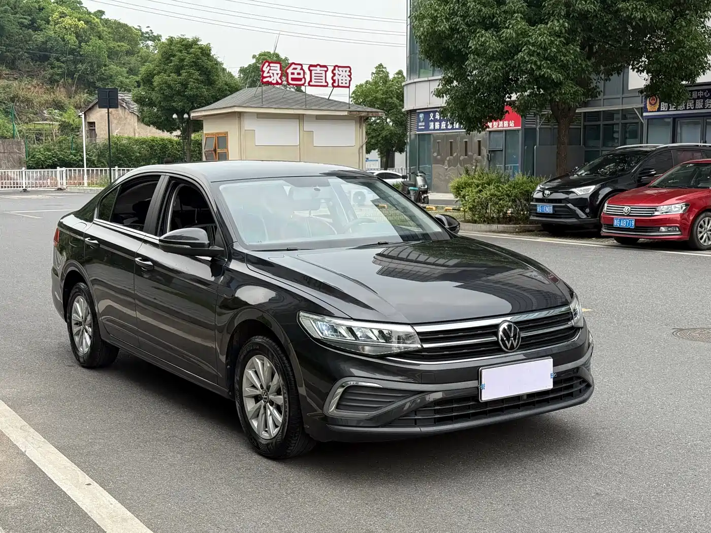 Volkswagen Bora 2023 200TSI Manual Comfort Edition фото 3
