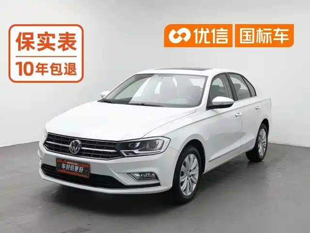 Volkswagen Bora 2018 1.5L Manual Comfort — фото 1