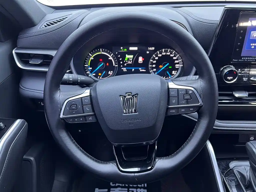 Toyota Crown Kluger 2023 2.5L HEV AWD Elite Edition фото 23