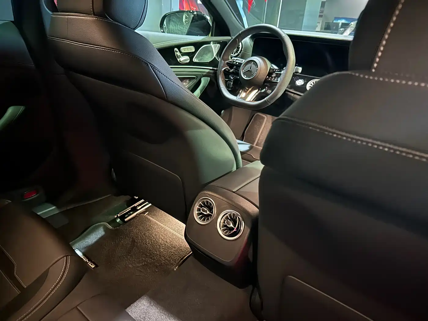 Mercedes-Benz AMG GT 2026 AMG GT 50 4-Door Coupe China Special Edition фото 10