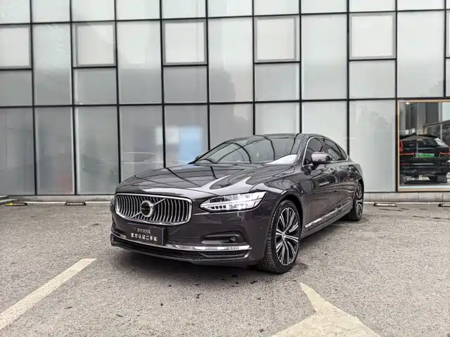 Volvo S90 2023 B5 Intelligent Elegance Luxury Edition