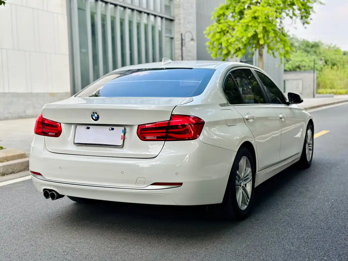 BMW 3 Series 2017 320Li Fashion фото 6