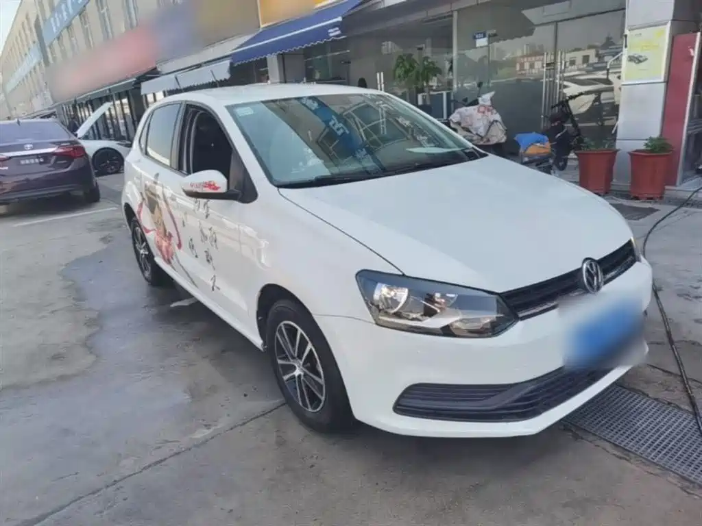 Volkswagen Polo 2018 1.5L Auto Safe Drive фото 4