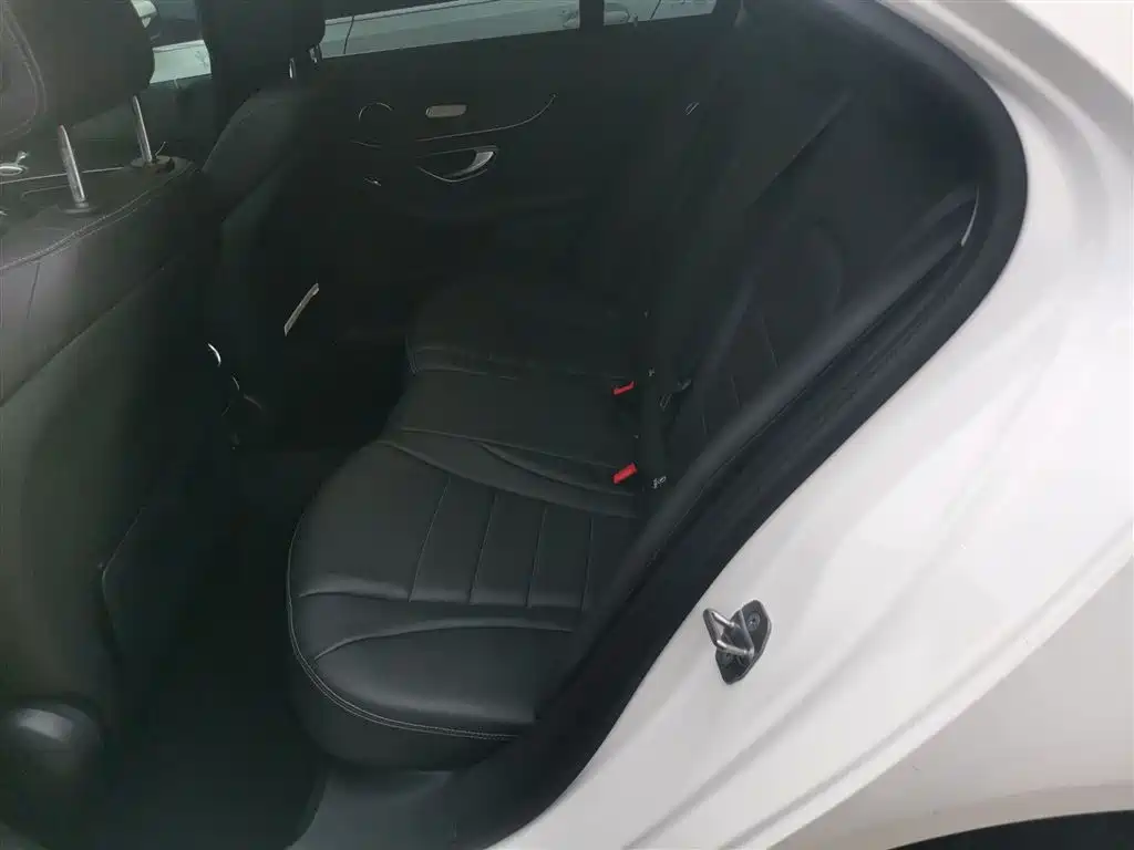 Mercedes-Benz C-Class 2020 Facelift C 260 L Sport фото 10