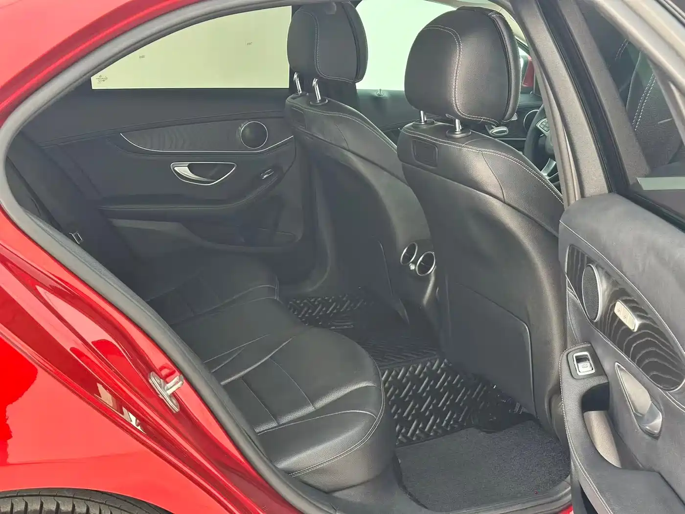 Mercedes-Benz C-Class 2017 Facelift C 200 L фото 9