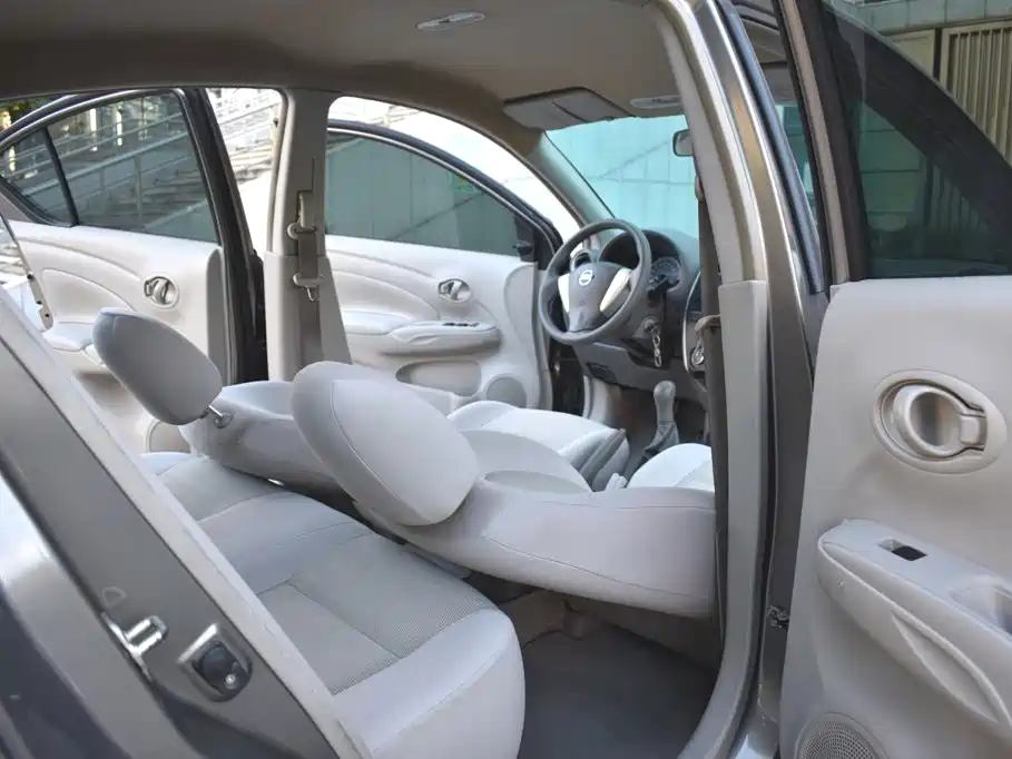 Nissan Sunny 2016 2015 1.5XE Manual Comfort
