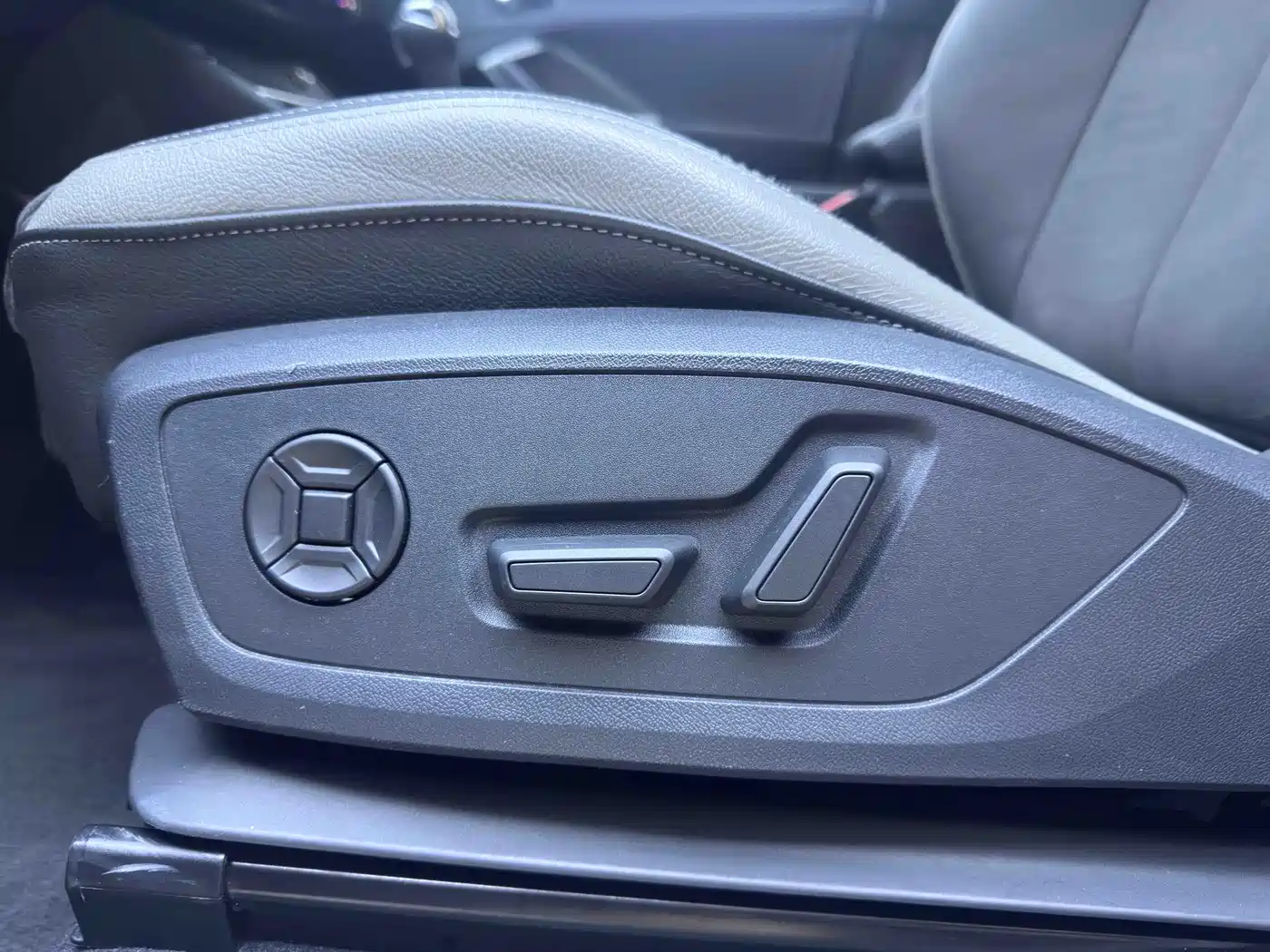 Audi Q3 2022 35 TFSI Fashion Dynamic фото 16