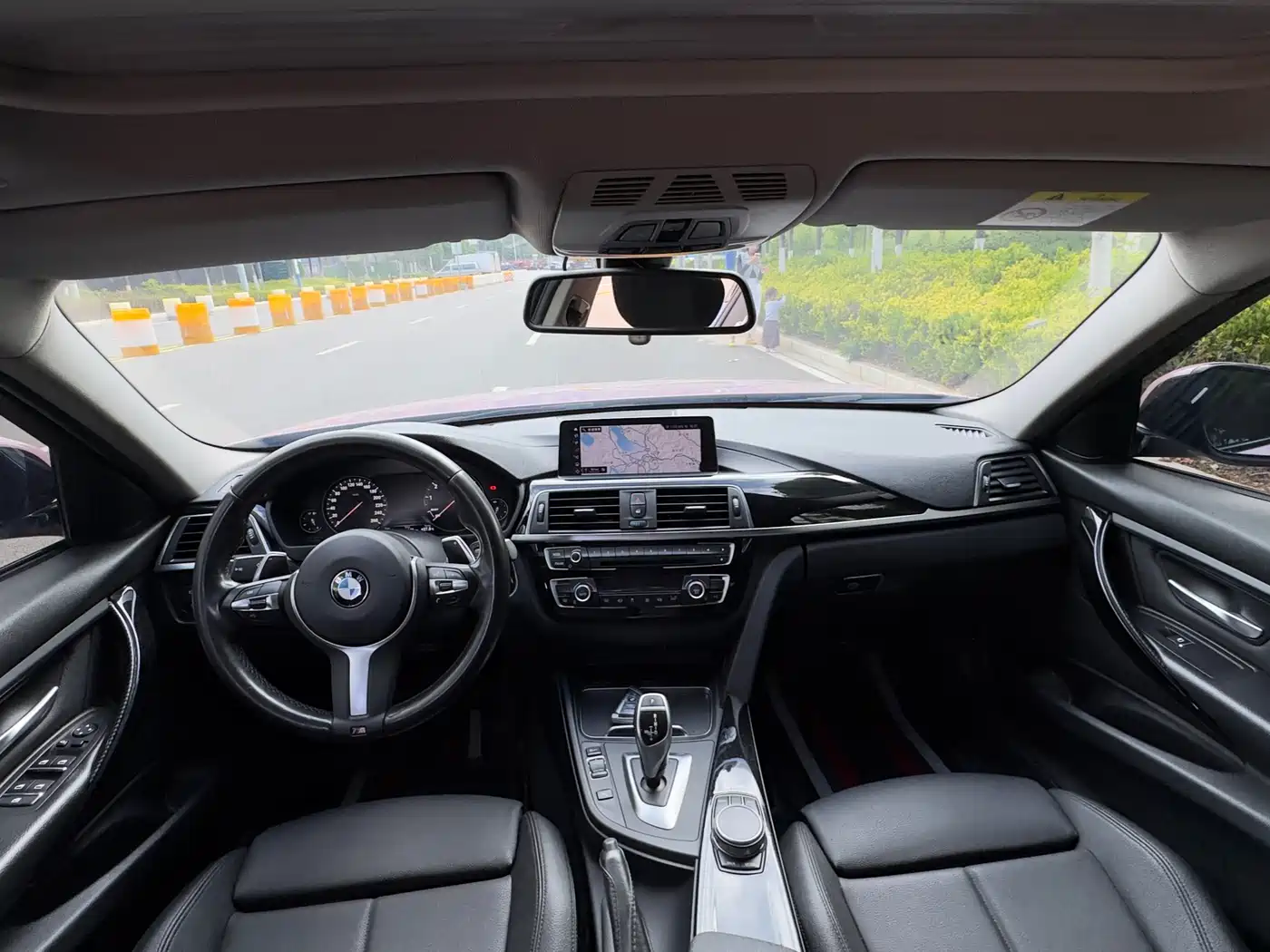 BMW 3 Series 2019 320Li M Luxury Package фото 5