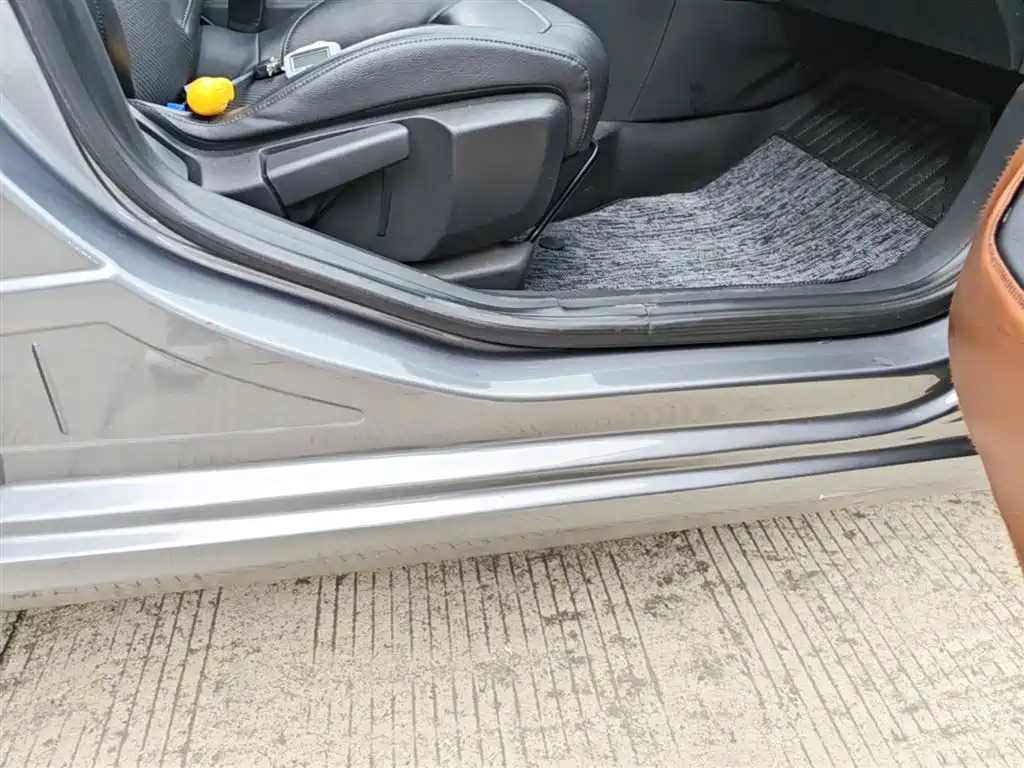 Photo 21 - Citroën C4 C-Quatre