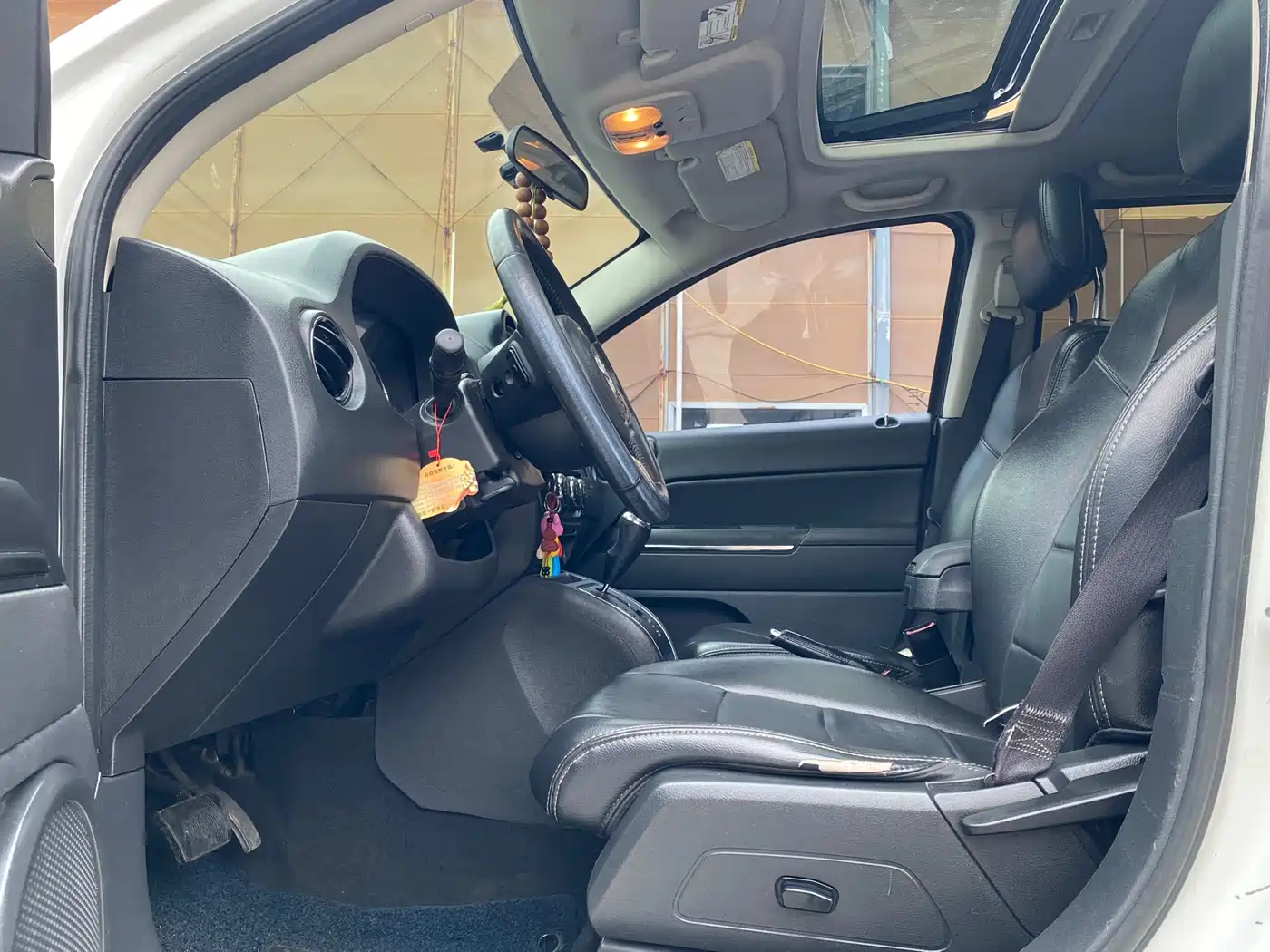 Фото 9 - Jeep Compass (Import)