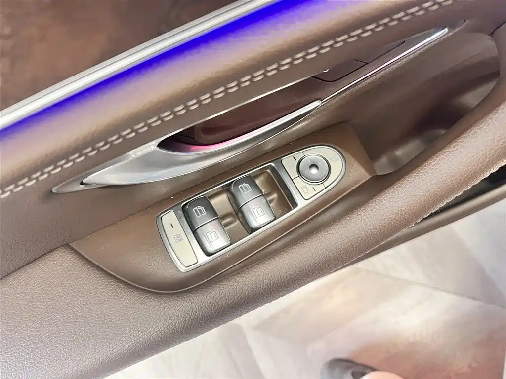 Mercedes-Benz E-Class 2021 Facelift E 260 L фото 25