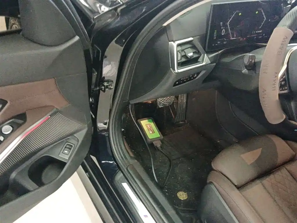 BMW 3 Series 2024 325Li M Sport Package фото 16