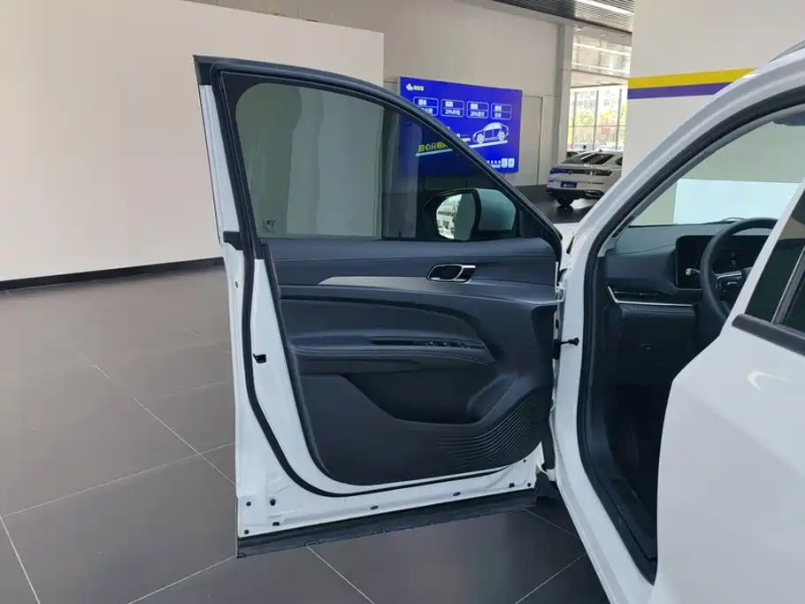 Ford Lingrui 2024 2023 Model EcoBoost 170 Comfort Leading