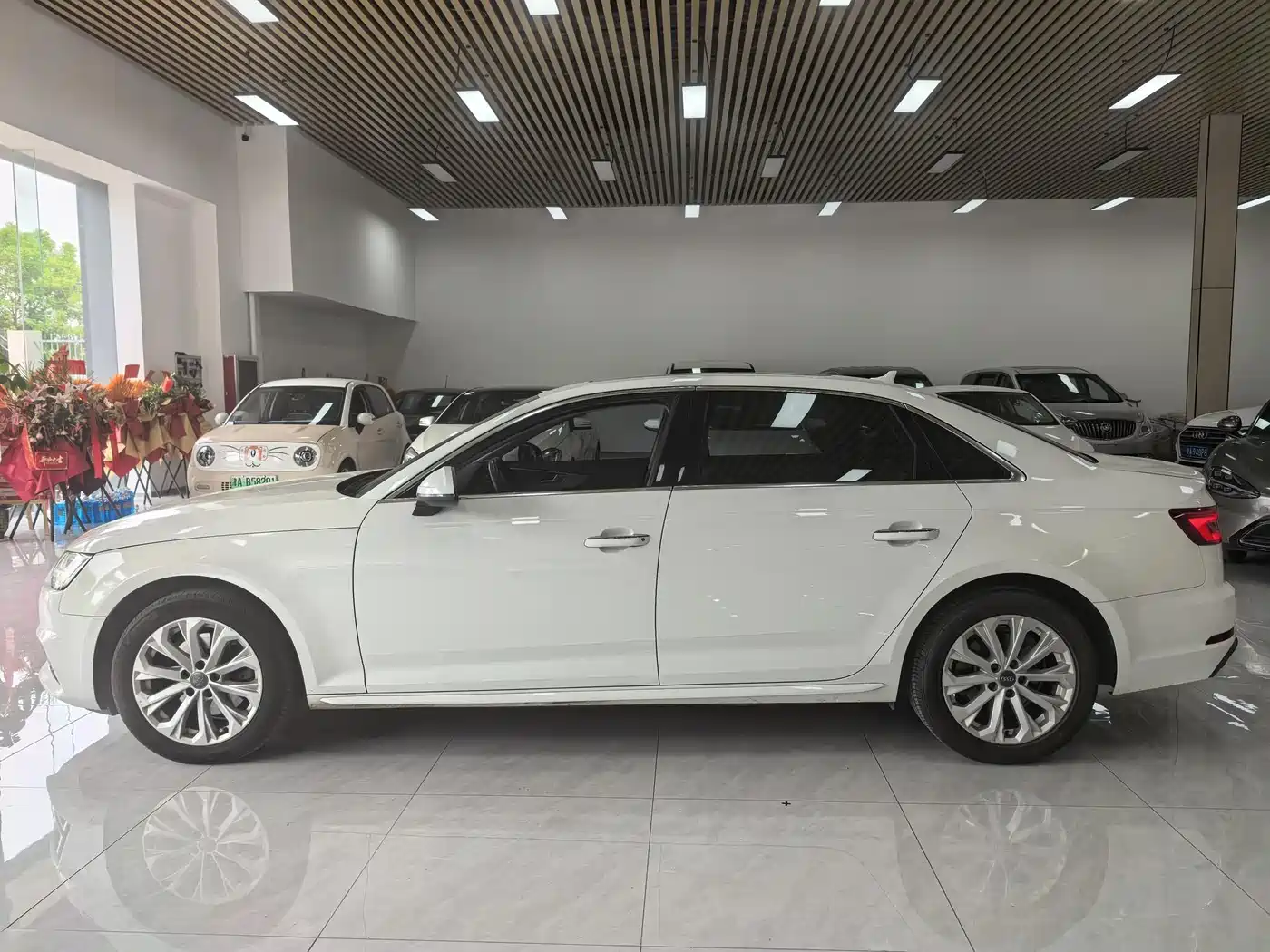 Audi A4L 2019 40 TFSI Progressive (China V) фото 3