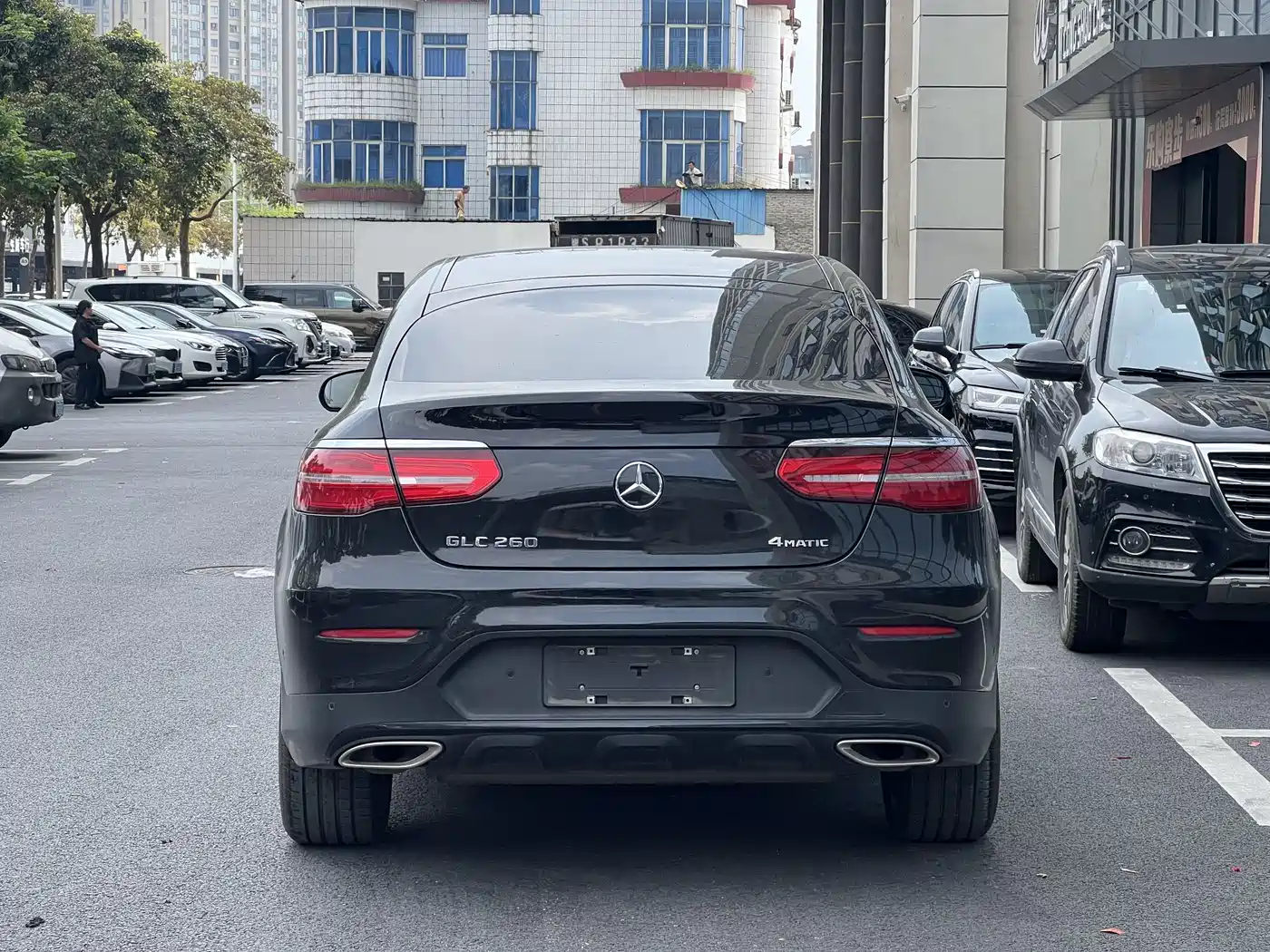 Mercedes-Benz GLC Coupe 2018 GLC 260 4MATIC Coupe SUV фото 3
