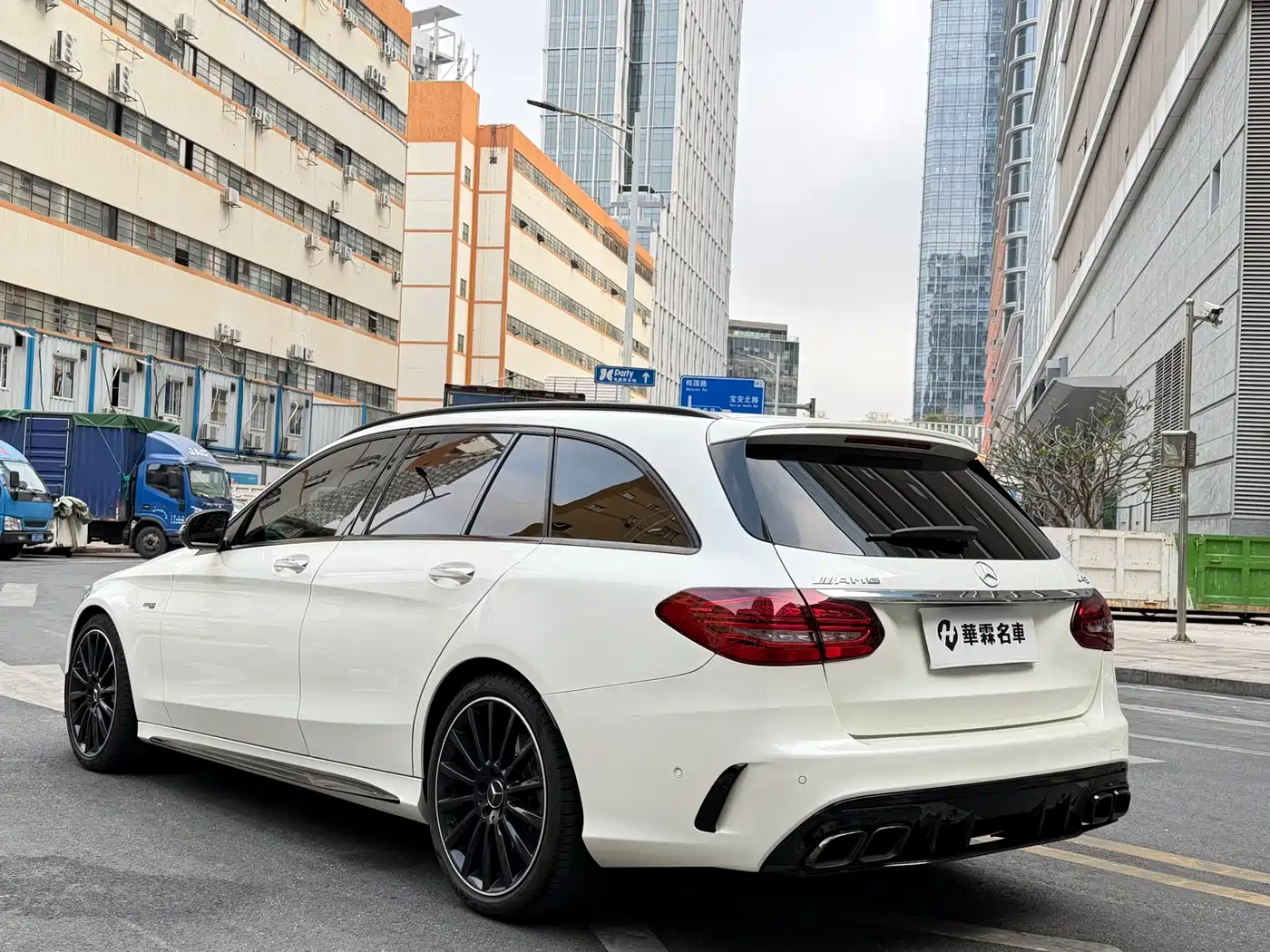 Mercedes-Benz C-Class AMG 2019 AMG C 43 4MATIC Estate Special Edition фото 15