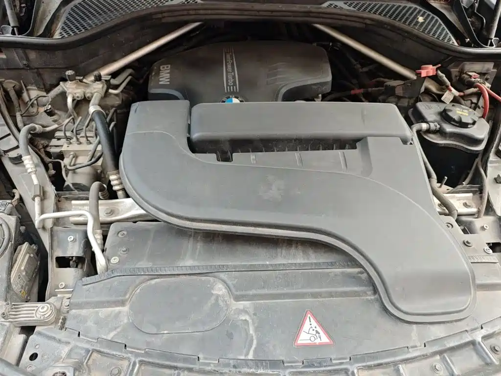 BMW X5 (Import) 2015 xDrive28i фото 21