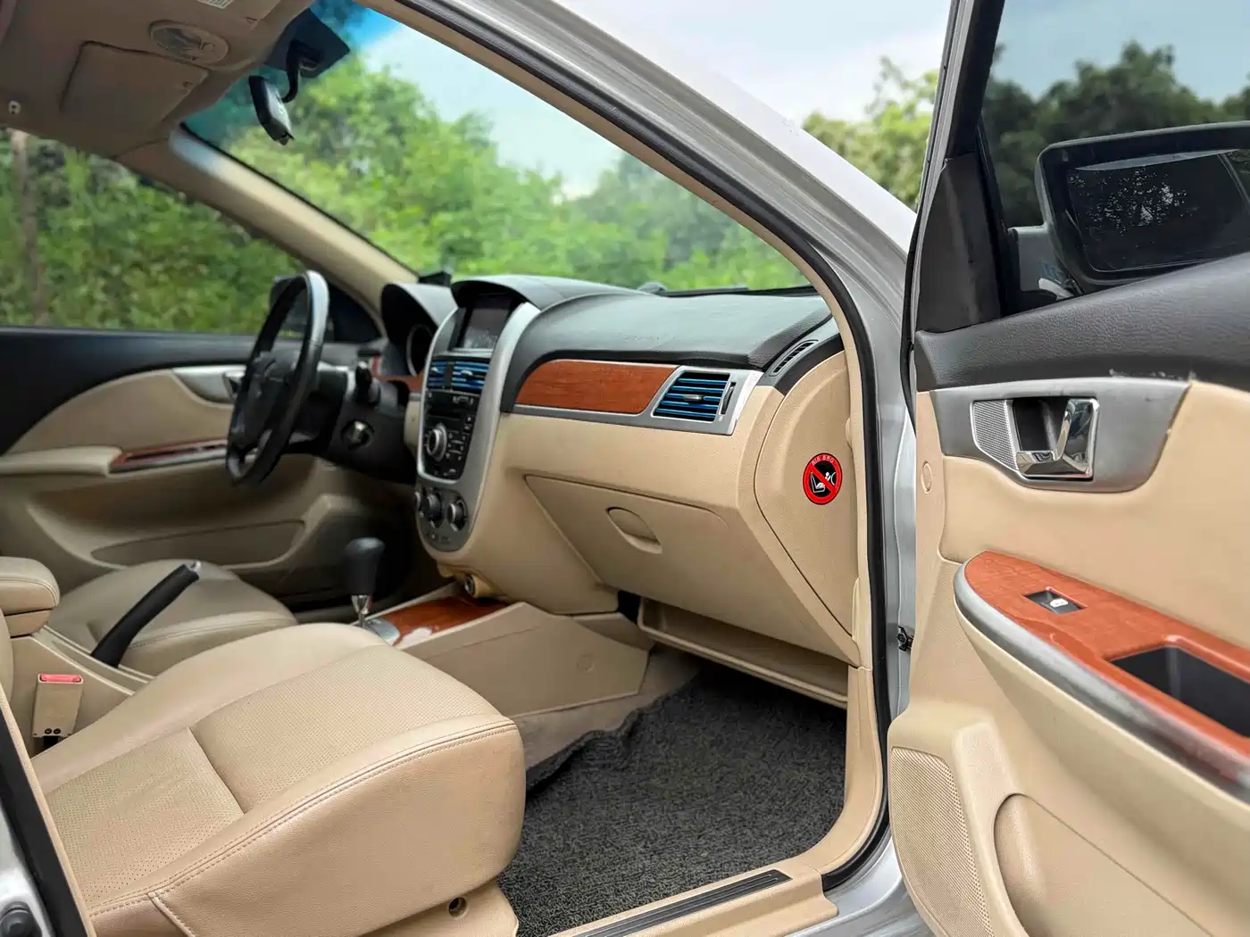 Buick Excelle 2011 1.6LE-AT фото 10